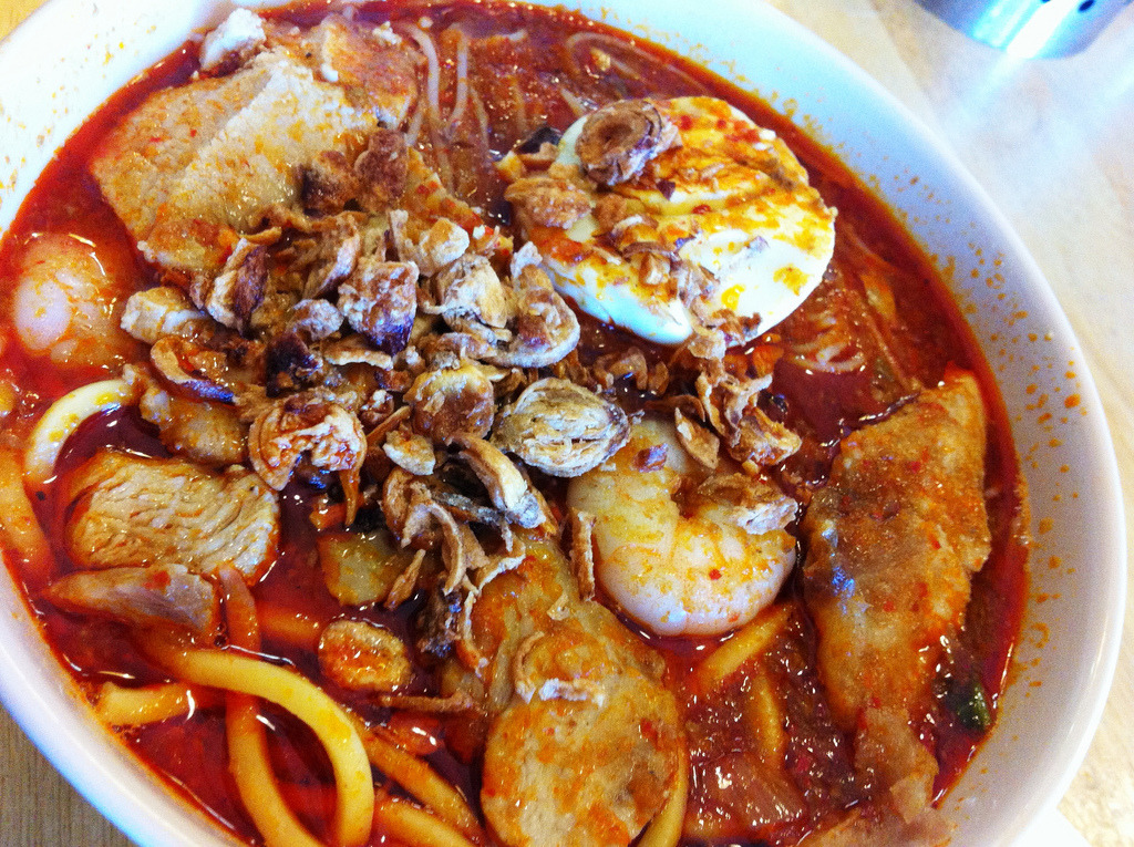 Penang prawn noodle soup at Sue'z Delights (by ultrakml)