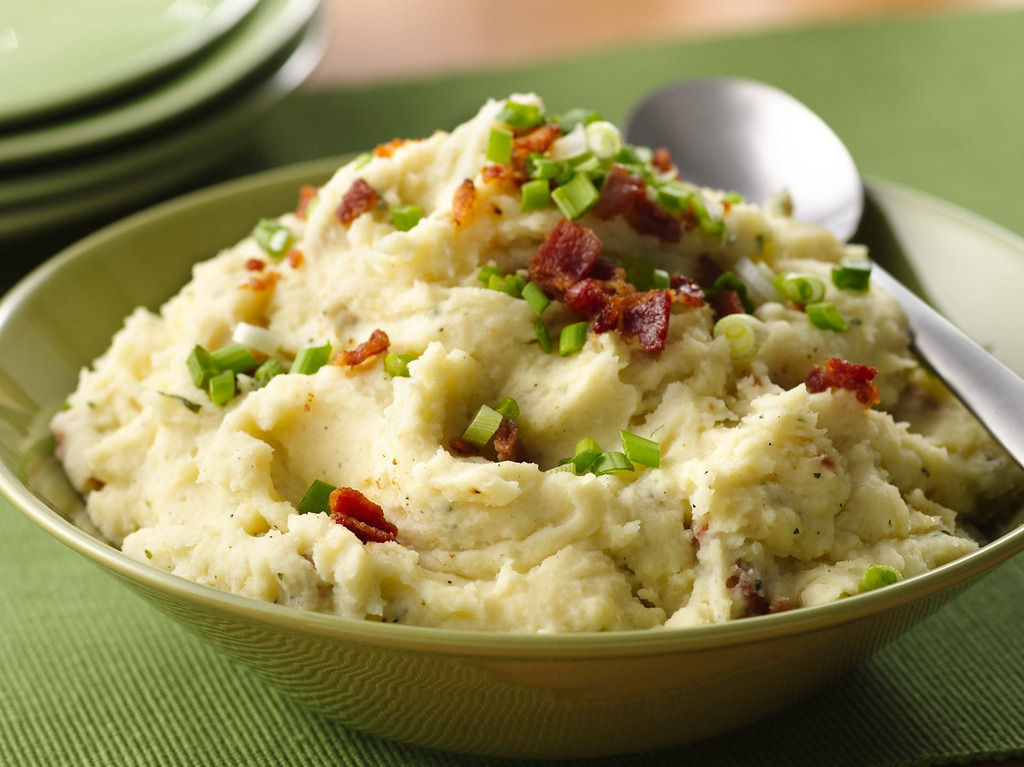 Creamy Ranch Mashed Potatoes Recipe (by Betty Crocker Recipes)
