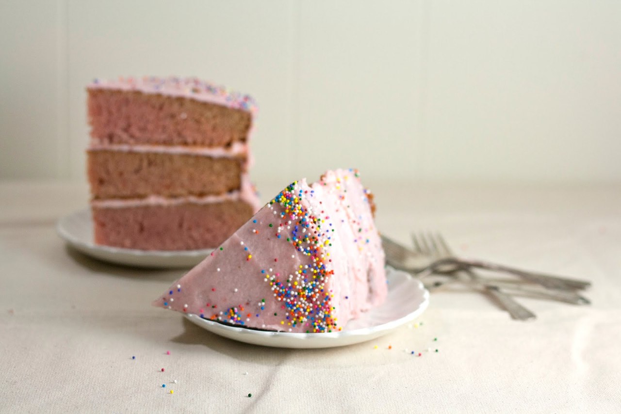 Strawberry Cake with Strawberry Buttercream Frosting
