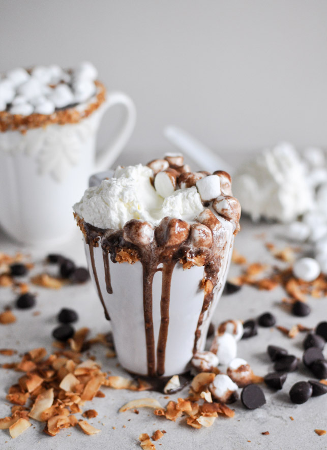 Recipe: Crockpot Coconut Hot Chocolate