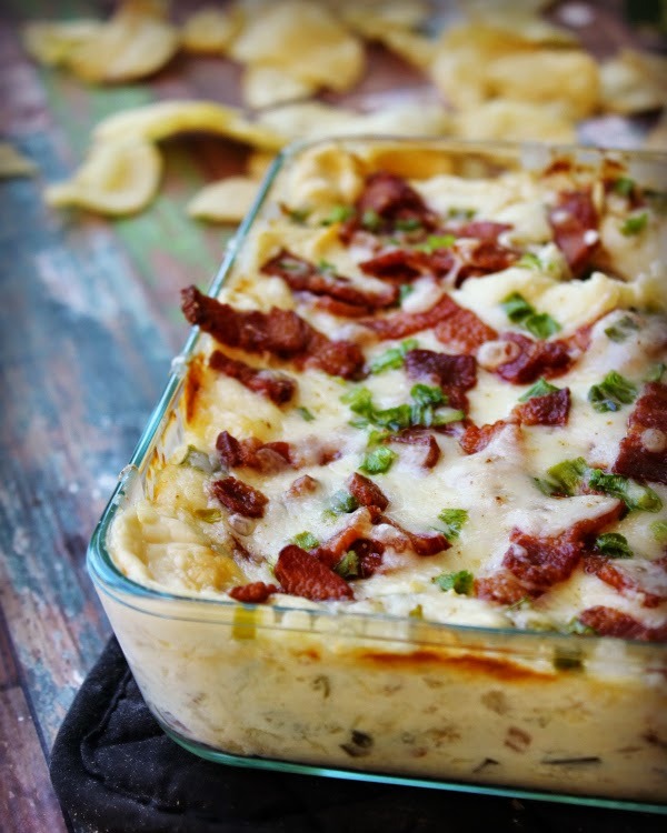 Cheesy Pineapple Dip with Bacon